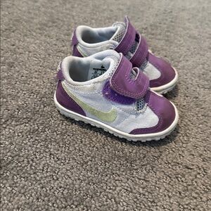 Nike Kids' Purple and White Sneakers